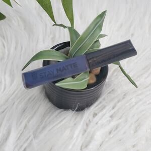 Rimmel London Stay Matte Liquid Lip Color Blue Iris #830